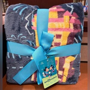 Walt Disney World Four Parks Castle Mickey Minnie Plush Blanket Throw NEW